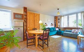Feel Like Home In Warsaw